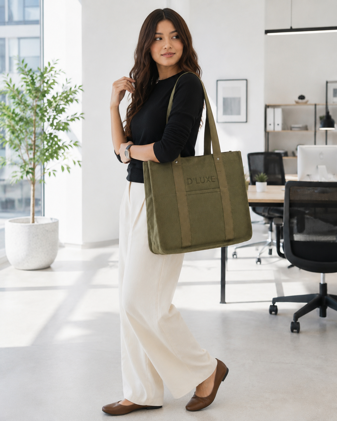 Women's Daily Essentials Carry Bag