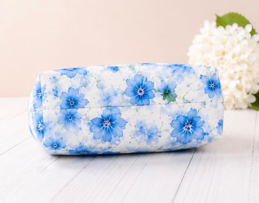Aoi Floral Knot Wristlet